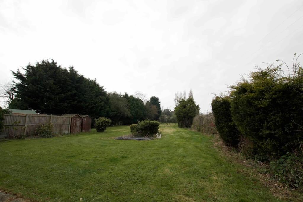 Spacious 5 Bed In The Countryside, Close To Frinton-On-Sea Kirby Cross Eksteriør bilde