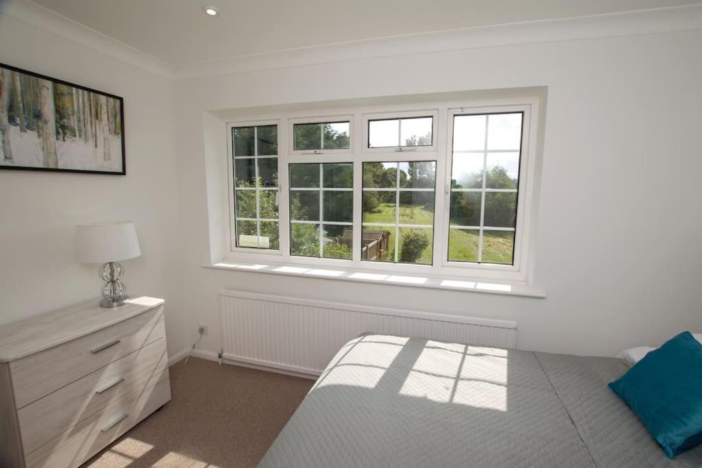 Spacious 5 Bed In The Countryside, Close To Frinton-On-Sea Kirby Cross Eksteriør bilde