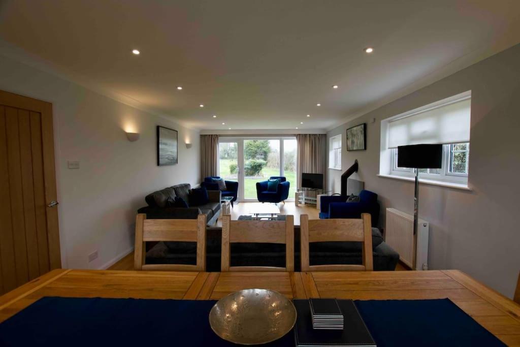 Spacious 5 Bed In The Countryside, Close To Frinton-On-Sea Kirby Cross Eksteriør bilde