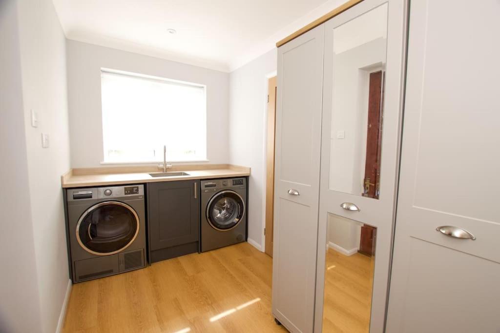 Spacious 5 Bed In The Countryside, Close To Frinton-On-Sea Kirby Cross Eksteriør bilde