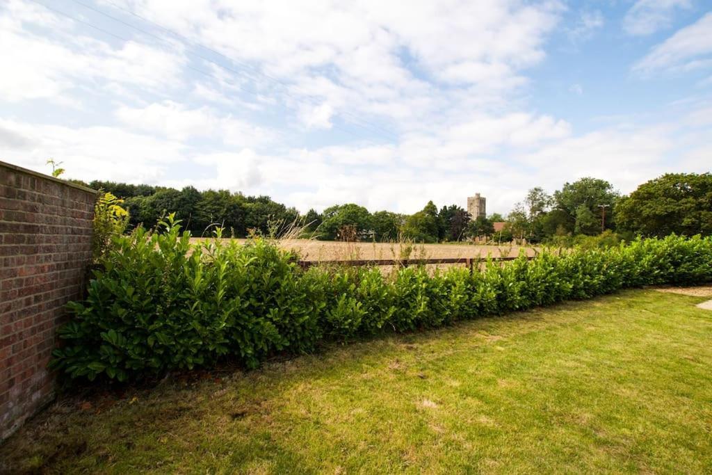 Spacious 5 Bed In The Countryside, Close To Frinton-On-Sea Kirby Cross Eksteriør bilde